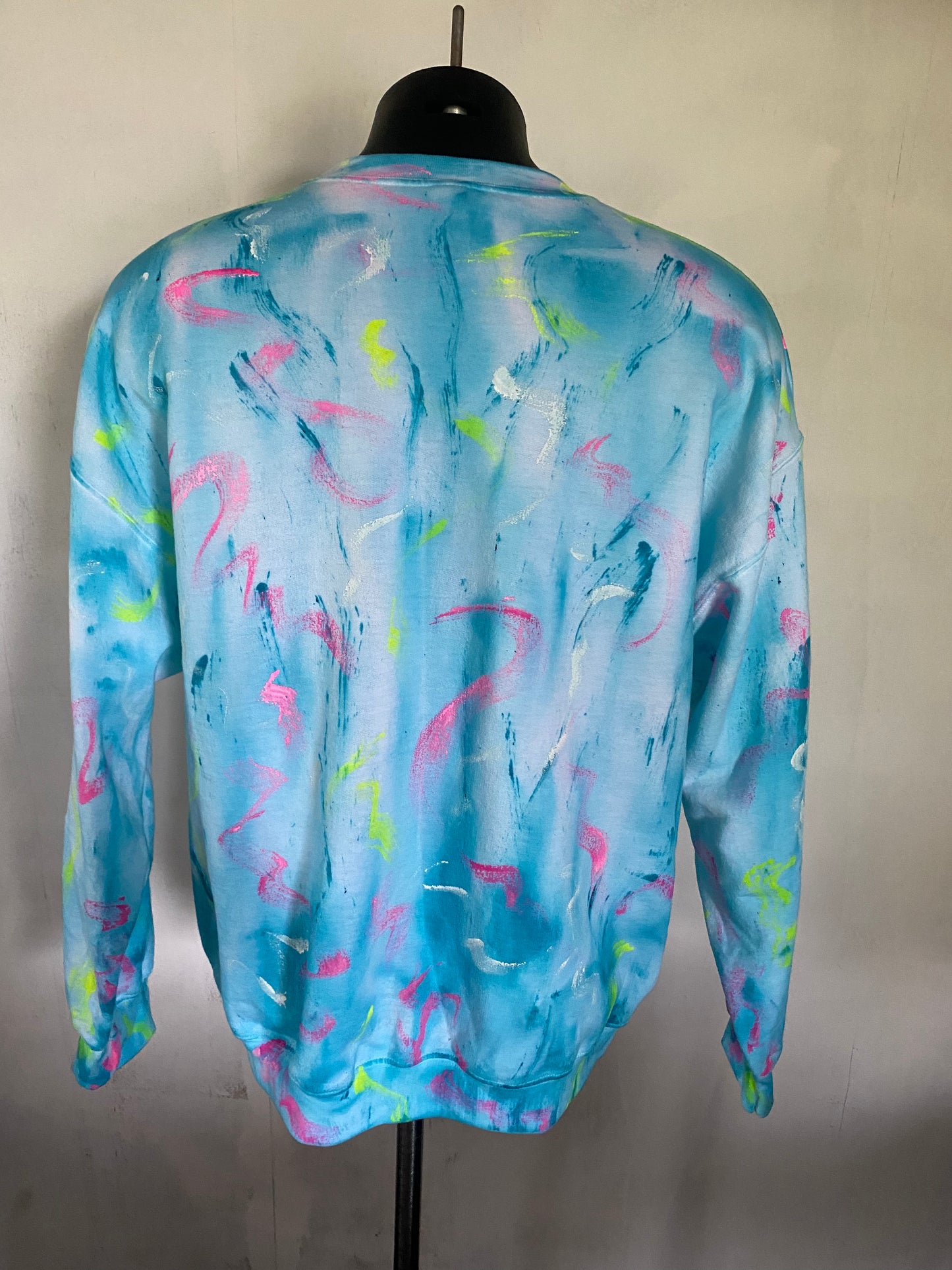 Crew Neck Sweater Size XL Ooblooblek