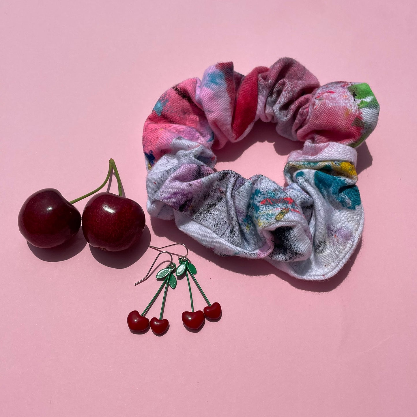 Graffiti Rainbow - Oversized Scrunchie
