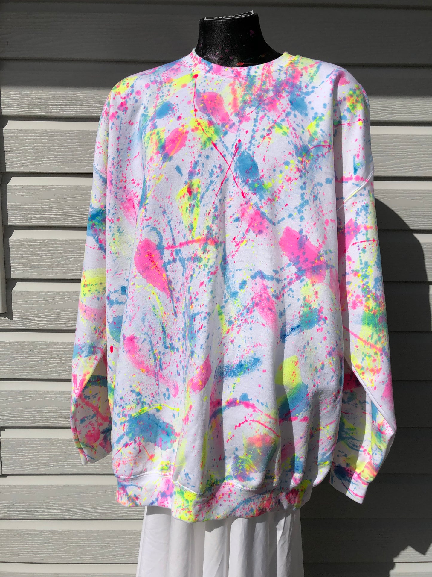 Confetti Splatter Sweater size 5XL