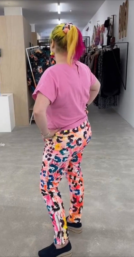 Orange Leopard print Jeans Size 18